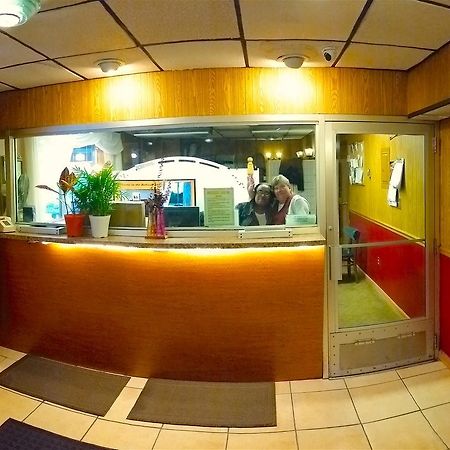 Beltway Motel And SuitesHalethorpe エクステリア 写真